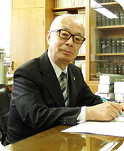 弁護士渡辺英一